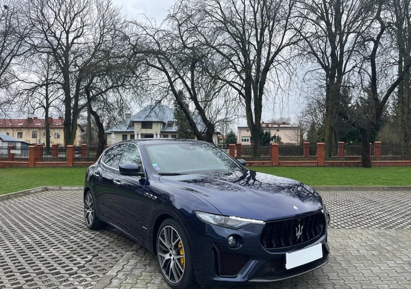 Maserati Levante cena 265000 przebieg: 80130, rok produkcji 2019 z Ryki małe 781